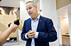 Samferdselsminister Jon-Ivar Nygård (Ap) må forklare hvordan han skal bedre togsituasjonen, krever Høyre.