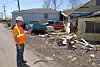 New Orleans: Hele kvartalet skal ryddes. Før hjullastere og gravemaskiner slippes til, skal alt registreres av ingeniørsoldatene.
