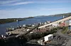 SENTRALT: Selve fabrikken til Sydvaranger Gruve ligger nesten midt i sentrum av Kirkenes.