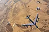 Et amerikansk bombefly eskortert av israelske kampfly under en øvelse i 2023. Begge de to landene er atommakter, selv om Israel aldri offisielt har innrømmet det.
