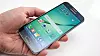 Galaxy S6 har Samsungs til nå reneste og peneste menysystem. Det er basert på Android 5.0 Lollipop.