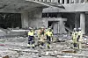 Det lave bygget som blant annet huser regjeringskantina var det som nok ble hardest rammet av den enorme bomba.