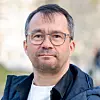 Lars Peder Haga, førsteamanuensis ved Luftkrigsskolen, mener tidslinjen tyder på at missilene bygger på eksisterende teknologi. Foto: Mathias Klingenberg