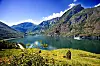 Turistene kommer for å se uberørt natur. Et lokk av eksos ønsker ingen. Restriksjoner og krav er påkrevet. Her fra Flåm i Sogn og Fjordane.