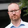 Fredrik Aandal er product application manager i Schneider Electric. Foto: Schneider