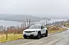Mazda MX-30 på landevei i Espa-området.