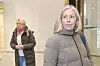 Konsernsjef Agnete Johnsgaard-Lewis og konserndirektør for utbygging Bettina Sandvin i Bane Nor på vei ut fra møtet i Samferdselsdepartementet onsdag.