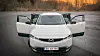 Mazda MX-30 med fire dører oppe.
