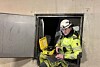 Her har prosjektleder for Cautus Geo på Strindheimtunnelen, Torje Fostås, gjort de siste justeringene i den nattestengte tunnelen.