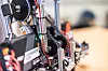 Roboten består av en rekke tannhjul. Skulle noen av disse gå i stykker har laget med seg en rekke reservedeler. Batterikapasiteten er ikke noe problem siden konkurranseomgangene bare varer 2 1/2 minutt.