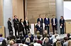 DNVs studenprosjekt 2023 ble presentert for ansatte. Fra venstre: Prosjektleder Trym Aasness (DNV), Gunnar Hole Gjengedal, Rakel Rønning Ramsdal, Mayvi Måna Garseth, Vegard Berge, Vetle Pedersen Skaset, Karlis Eiduks, Peder Solem Nervik og Agathe Schøne Vogtengen. Foto: Elin Eike Worren