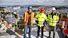 – Her i 16. etasje blir det grillrestaurant og bar, sier Anders Poulsson (i midten). Han står sammen med Even Frøland (t.v.) og Oddbjørn Wormnæs der det skal bli utendørsbar.
