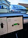 Her lader de Tesla Model 3 med Easee-boks og 3-fase IT-system. Foto: Easee