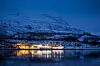 ROLLS- ROYCE-VERSJONEN: Omtrent to timers kjøring nordover fra Bodø, gjennom et titall tunneler, over fjell og nedi daler ligger Nordlaks¿ splitter nye settefiskanlegg til 330 millioner kroner i lille Mørsvikbotn i Sørfold kommune.