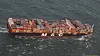 MSC Zoe på vie til havn etter at mer enn 300 konteinere falt over bord i en situasjon med kraftig vind og store bølger. Nå viser underøkelser at regelverket, som er laget for mindre skip, ikke kan brukes på så store skip. Kreftene som oppstår er annerledes, og sterkere enn forutsatt.