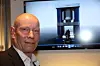 Tre sekunder: På en video i bakgrunnen under OTC i Houston demonstrerte Petter Birkeland hvordan kutting av 16 cm tykke kjettinger kan skje på under tre sekunder. Foto: Tormod Haugstad
