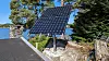 Panelene høster solenergi enten familien er på hytta eller ikke. Foto: Håkon Nilsen