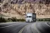 Det finnes et behov for autonome lastebiler: I 2012 var 330.000 lastebiler involvert i trafikkulykker i USA. 4400 mennesker ble drept. I omtrent 90 prosent av tilfellene skyldtes dette menneskelige feil av lastebilsjåførene.