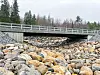 Denne brua er den eneste av installasjonene på prosjektet, en 20 meter plassstøpt spennarmert betongbru. Foto: Statens vegvesen