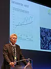 OPPGANG: Terje Mjøs viste under IT-tinget fram plansjer som viser at det går så det gviner for EroGroup.