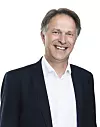 Gunnar Løvås har tro på at automatisering kan gi bedre vilkår for solkraft. Foto: Astrid Waller for Statnett