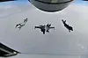 Fire norske F-35A etterfyller drivstoff fra et fransk A330 MRTT på vei fra Norge til Island.