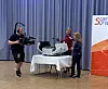 Markedssjef i Scan Survey, Håkon Andresen, demonstrerer selskapets nye dronegarasje for utplassering på anlegg. Selskapet jobber med regelverket for slike operasjoner og har kunder som ser verdien av å få ferske dronemålinger levert regelmessig, raskt og akkurat når behovet melder seg. Foto: Scan Survey
