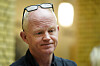 Stortingspolitiker Lars Haltbrekken mener oljeselskapene har økonomisk tåleevne til å betale mer for klimagassutslippene sine.