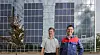 – Jeg trengte ingen betenkningstid: Per Kristian Sannæs (til venstre) tok kjapt permisjon i NLI Subsea Service, mens Adrian Murgau kom helt fra RECs fabrikk i Singapore for å være med på oppstartsprosjektet til Elkem Solar på Herøya. Foto: Eirik Helland Urke