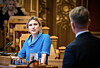 Rødts Sofie Marhaug vil stanse videre elektrifisering av Melkøya-anlegget. Her er hun i debatt i Stortinget mot energiminister Terje Aasland (Ap).