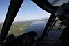 PÅ GULLJAKT: NGU kartlegger geologien i Mauken-området i Målselv kommune, juni 2011. Helikopterpilot Sven Magnus Lie.