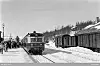 Lyntoget på Geilo jernbanestasjon, en gang mellom 1945 og 1955. Foto: Arne E. Grøvo/Hol Bygdearkiv