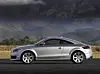 Audi TT i ny utgave. Hekkspoiler har den også, men den ser du ikke før du lar de 200 hestene få bilen til å passere 120 km/t. Bilen bruker 6,4 sekunder på å komme opp i 100 km/t. Vil du ha en sprekre utgave, får du den med V6 og 250 hk.