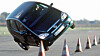 Her et bilde fra en test tyske Autobild gjennomførte i oktober 1997. Sjåføren, Michael Specht fortalte at de først mistenkte dekkene, men at bilen ble testet med mange forskjellige dekk uten at det bedret situasjonen. Den gangen var det ukjent at en tom batterikasse i bunnpannen hevet tyngdepunktet.