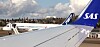 Om noen år er det kanskje mulig å se Boeing 787 (i bakgrunnen) med SAS-dekor? Dreamlineren er i hvert fall blant flyene som SAS vurderer som nye langdistansefly.