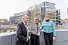 Både avtroppende konsernsjef Christian Rynning-Tønnesen og påtroppende Statkraft-sjef Birgitte Ringstad Vartdal har blikket festet på Norge. I midten: styreleder Alexandra Bech Gjørv.