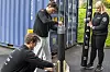 Studentene har bygget en testrigg for sine rakettmotorer. Her er styremedlemmene Martin Horgen Rasmussen (t.v.), Daniel Varming og Ulva Henriksen i UiS Aerospace.