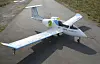 Det elektriske flyet E-Fan ble presentert av Airbus i 2014. Senere har flyet blitt ombygd med en mindre forbrenningsmotor, slik at det i dag fungerer som et hybridfly. Foto: Airbus
