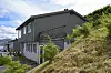 Et eldre hus som lekker energi, før modernisering.