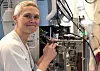Medisinteknikerne har hatt en viktig rolle i å bygge flere intensivsykeplasser ved Ahus, forteller overingeniør Monica Nyhus. Private firmaer har også hjulpet til. Foto: Privat