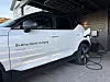 V2G testes flere steder. Her fra en pilot i Göteborg, hvor Volvo tester å sende strøm tilbake til nettet. Foto: Göteborg Energi