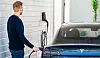 Easee er en av ladeutstyrsleverandørene som tilbyr trefaselading på IT- og TT-nett. Tesla Model 3 støtter offisielt slik lading.