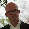 – Dette er noe av det største som har skjedd på klimasiden noensinne. Jeg er glad for at disse aktørene viser at industrien går foran. Dette er et signal til politikerne, sier NHO-sjef Ole Erik Almlid, som var til stede på Herøya under lanseringen av Hegra. Foto: Joachim Seehusen