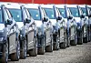 Regjeringen vil fjerne momsfritaket på nye elbiler helt fra 2027.