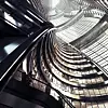 Leeza Soho: Det er mange som vil bli støle i nakken etter å ha avlagt verdens høyeste atrium en visitt. Nesten 200 meter er det opp til glasstaket. Illustrasjon: Zaha Hadid Architects