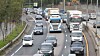 Fremtidens motorveier kan ha krappere svinger, mindre lys og færre variasjoner, dersom den nye håndboken blir vedtatt.