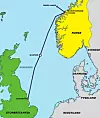 Gassen fra Ormen Lange videresendes fra 2007 via Nyhamna til Sleipner og Easington. Det er 1.300 kilometer fra Nyhamna til easington.