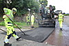 Det første tonnet av i alt 60 på denne strekningen legges ut i Rabbersveien.