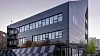 ZEB-laboratoriet i Trondheim brukes til å forske på bygg med null utslipp av klimagasser. Store deler av bygget er dekket av integrerte solceller. Alt i alt skal bygget produsere 150.000 kWh strøm i året.