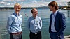 NTNU-studentene Ole-Christian Bjerkeset, André Egeli og Peter Nikolai Sundgaard har i sommer jobbet med et Accenture-prosjekt for sjømatselskapet Lerøy. Foto: TUM Studio